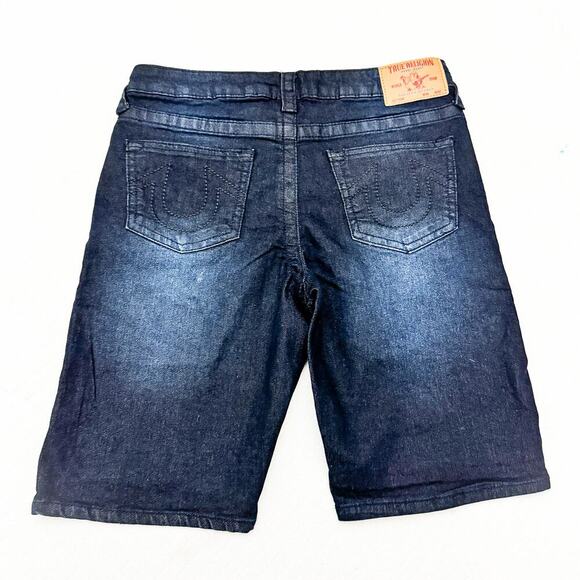 True Religion Geno Relaxed Slim Dark Wash Denim Jean Shorts Size 16 - Picture 2 of 7
